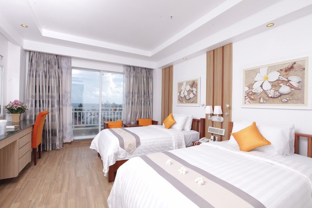 White Sand Palace Hotel Sihanoukville Exterior photo